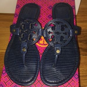 Tory Burch Sandals 💙